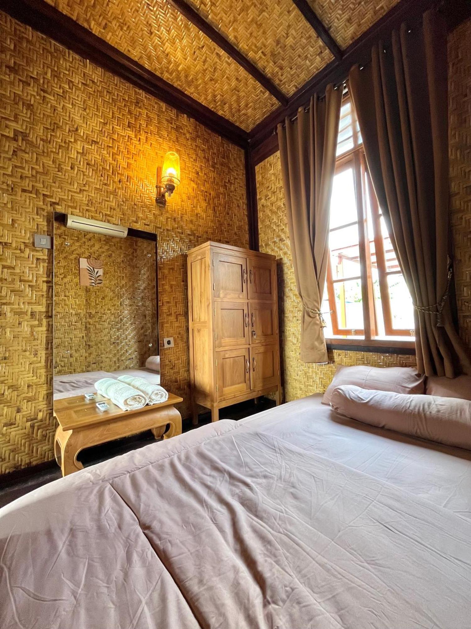 Joglo Homestay Banyuwangi Banyuwangi  Luaran gambar